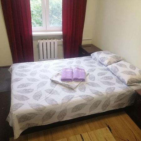 קייב Квартира По Адресу Дружбы Народов 8А מראה חיצוני תמונה