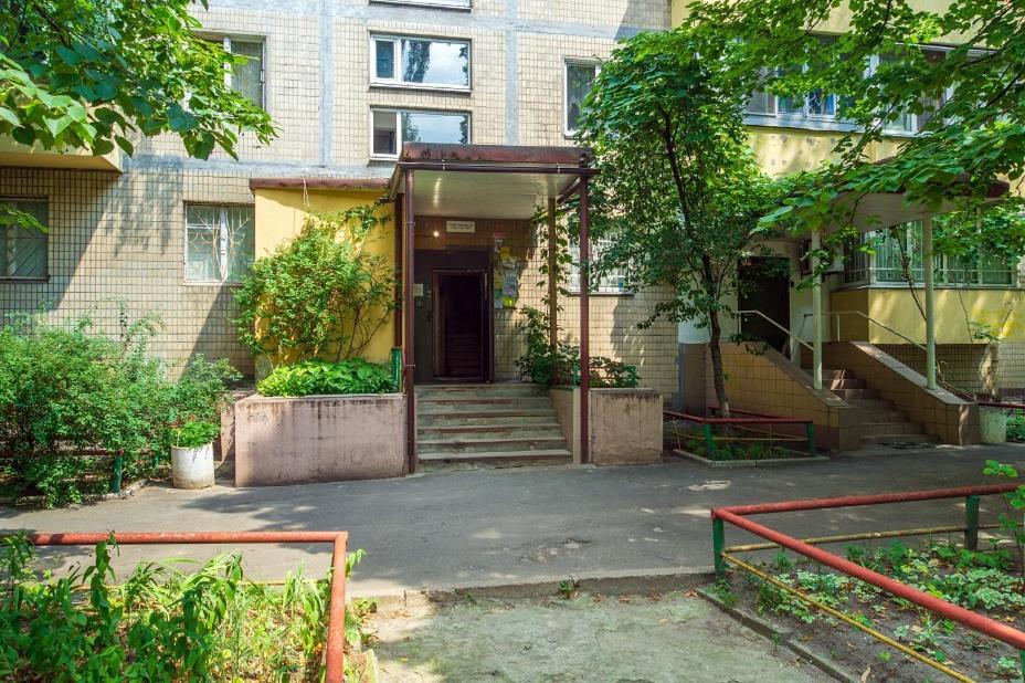 קייב Квартира По Адресу Дружбы Народов 8А מראה חיצוני תמונה