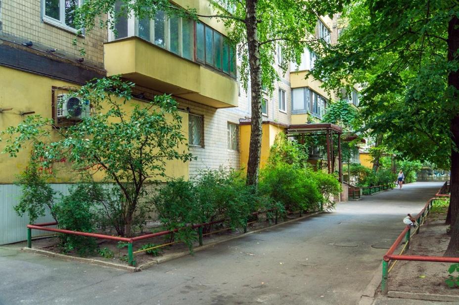 קייב Квартира По Адресу Дружбы Народов 8А מראה חיצוני תמונה