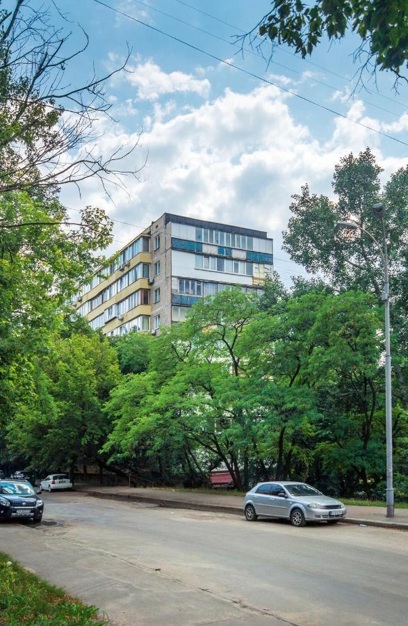 קייב Квартира По Адресу Дружбы Народов 8А מראה חיצוני תמונה